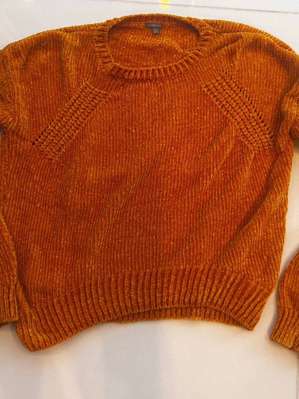 Sweater - M.